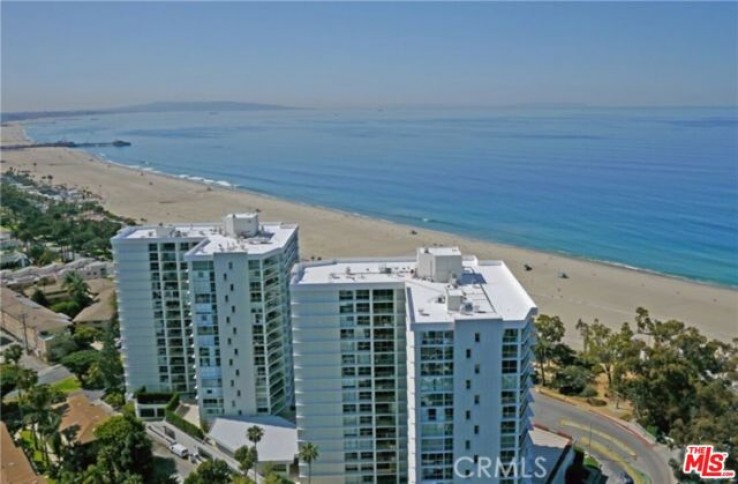 Residential Lease in Santa Monica