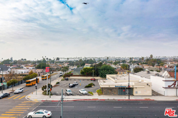  Commercial for Sale in Los Angeles, California