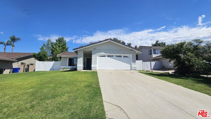 4 Bed Home to Rent in Highland, California