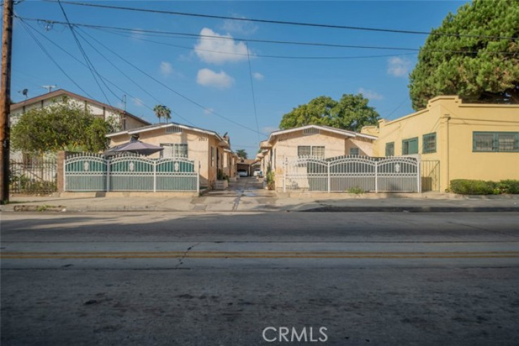  Income Home for Sale in Los Angeles, California