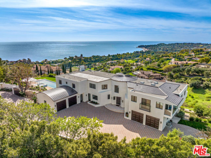 Residential Lease in Malibu