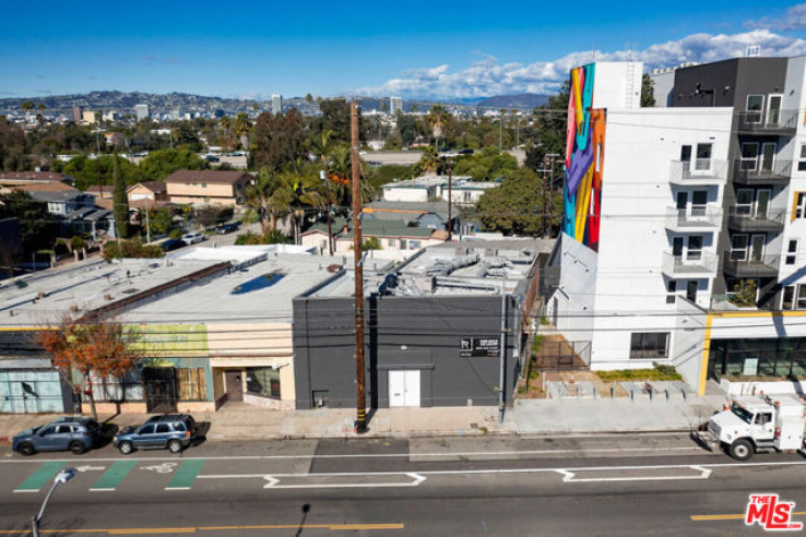  Commercial for Sale in Los Angeles, California