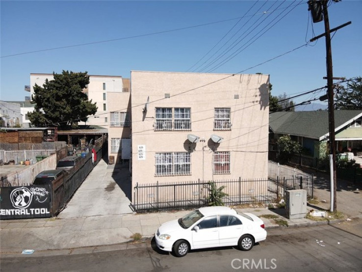  Income Home for Sale in Los Angeles, California