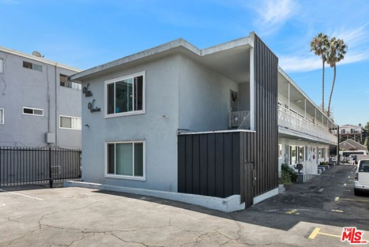  Income Home for Sale in Los Angeles, California