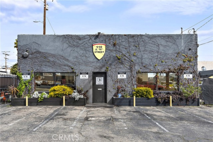  Commercial for Sale in Costa Mesa, California