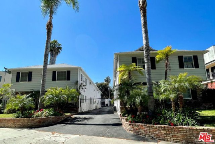  Income Home for Sale in Studio City, California