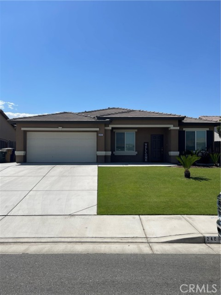 4 Bed Home to Rent in Bakersfield, California