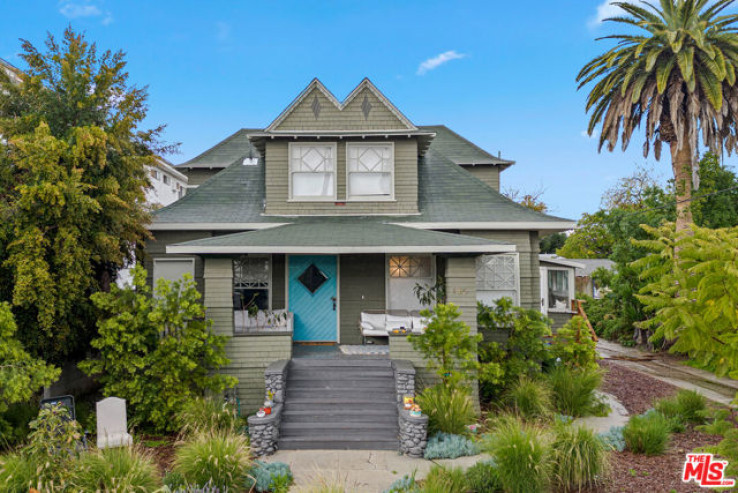 6 Bed Home for Sale in Los Angeles, California