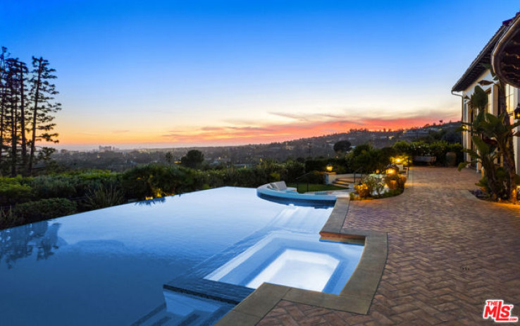 10 Bed Home for Sale in Beverly Hills, California