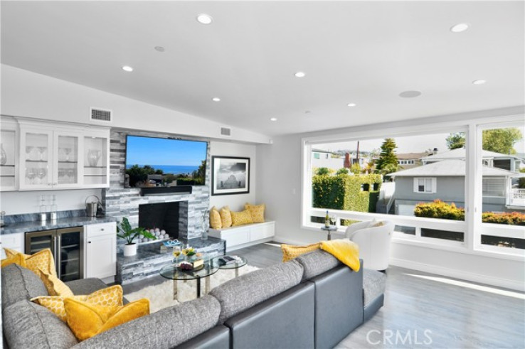  Income Home for Sale in Laguna Beach, California