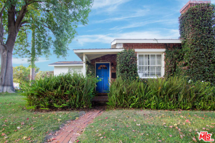 Residential Home in Studio City