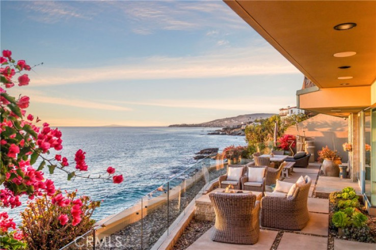 5 Bed Home for Sale in Laguna Beach, California