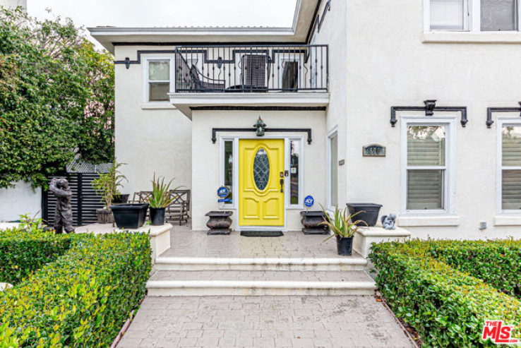 Residential Home in Hancock Park-Wilshire