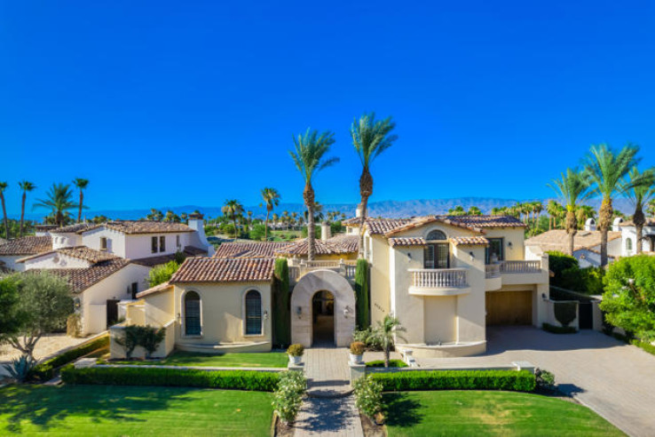 5 Bed Home for Sale in La Quinta, California