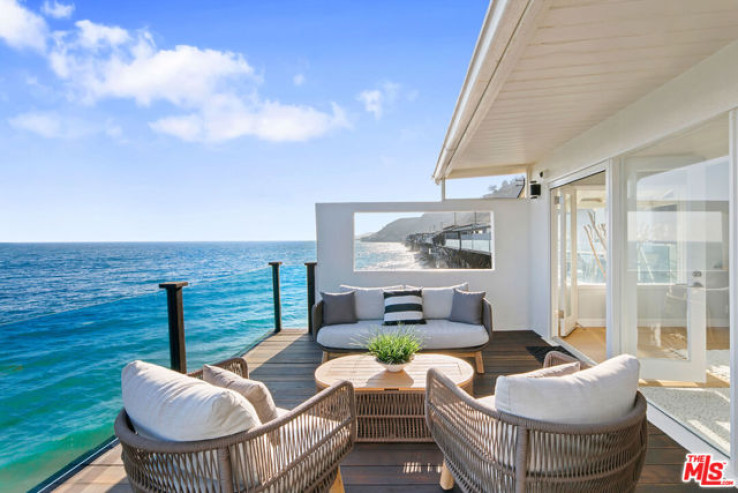 2 Bed Home for Sale in Malibu, California