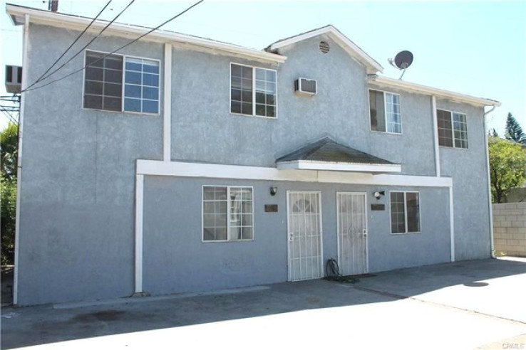 3 Bed Home to Rent in Van Nuys, California