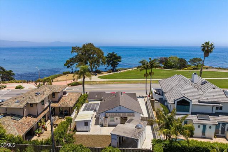 Residential Home in Santa Barbara