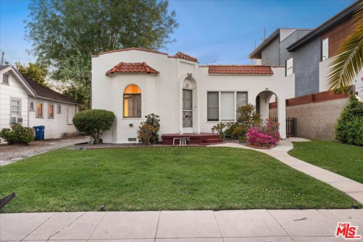  Income Home for Sale in Los Angeles, California