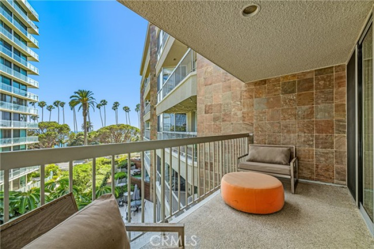 2 Bed Home for Sale in Santa Monica, California