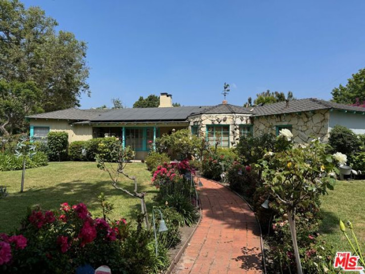 3 Bed Home for Sale in North Hollywood, California