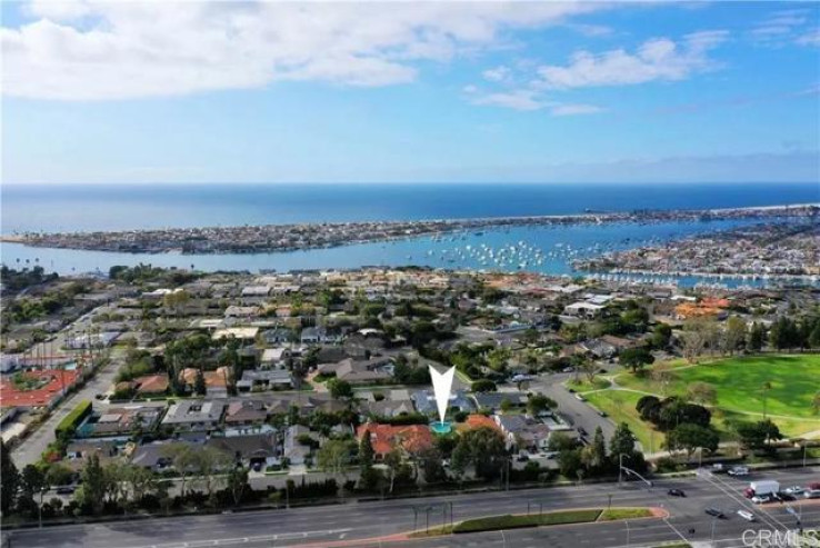 Residential Home in Corona Del Mar - Spyglass