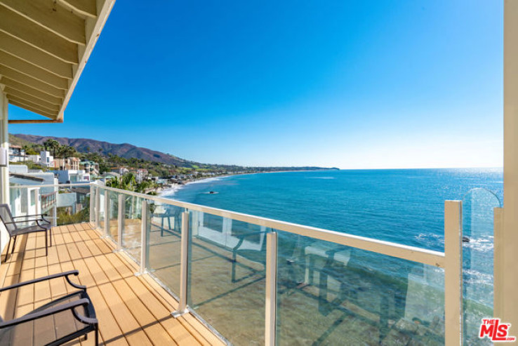 4 Bed Home to Rent in Malibu, California