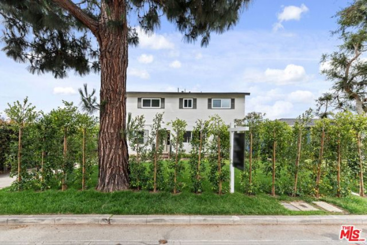 Residential Lease in Culver City