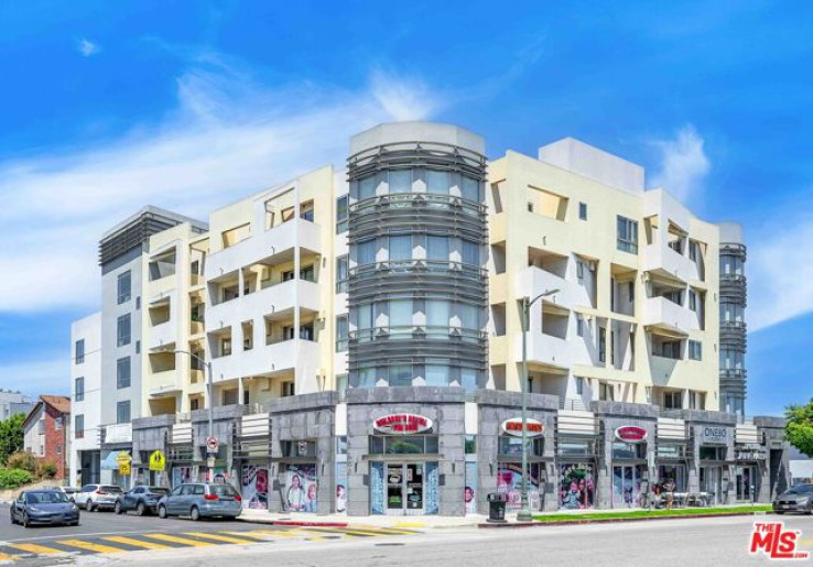 Residential Lease in Beverly Center-Miracle Mile