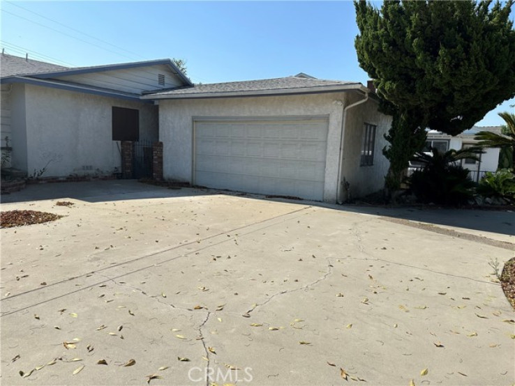 4 Bed Home to Rent in Chino, California