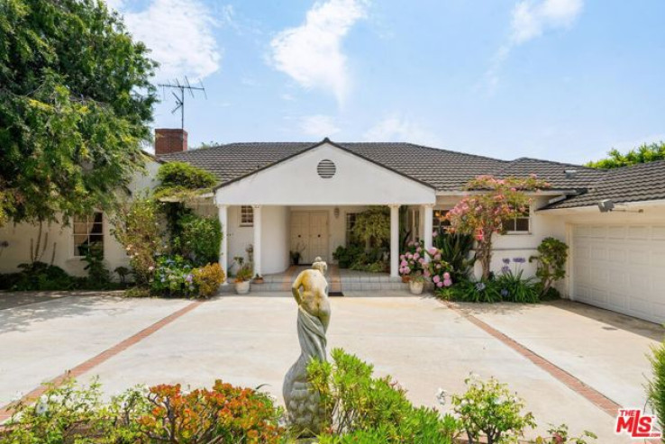 4 Bed Home for Sale in Pacific Palisades, California