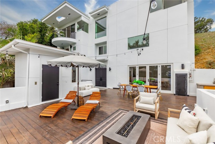 Residential Home in Sunset Strip - Hollywood Hills West