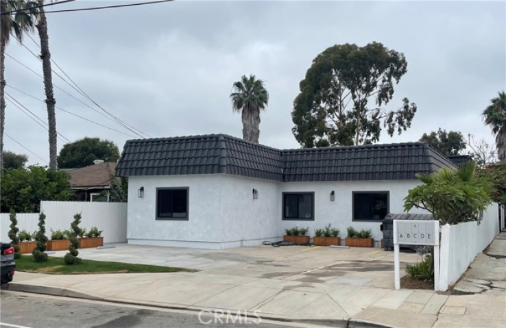  Commercial for Sale in Costa Mesa, California