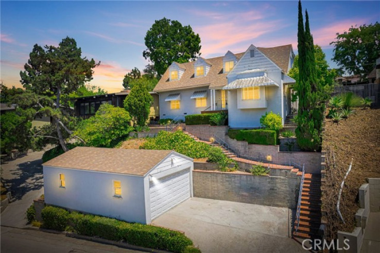 4 Bed Home for Sale in Los Angeles, California