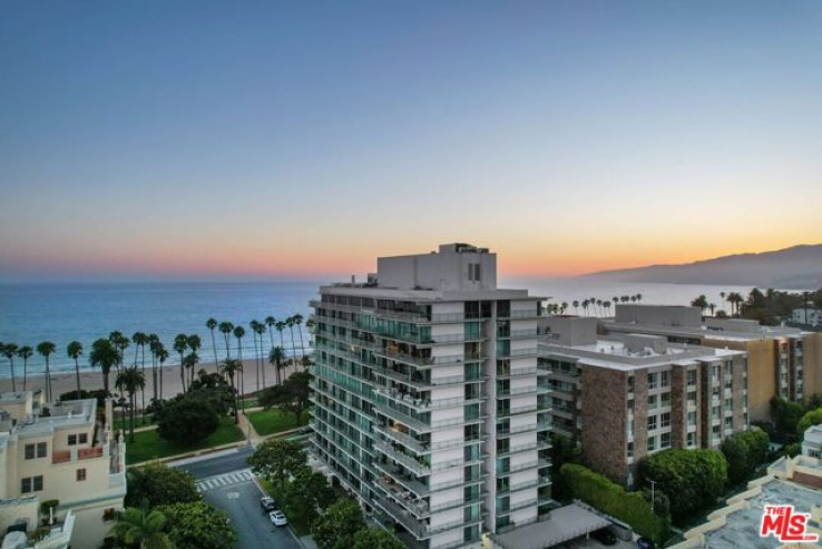 2 Bed Home for Sale in Santa Monica, California