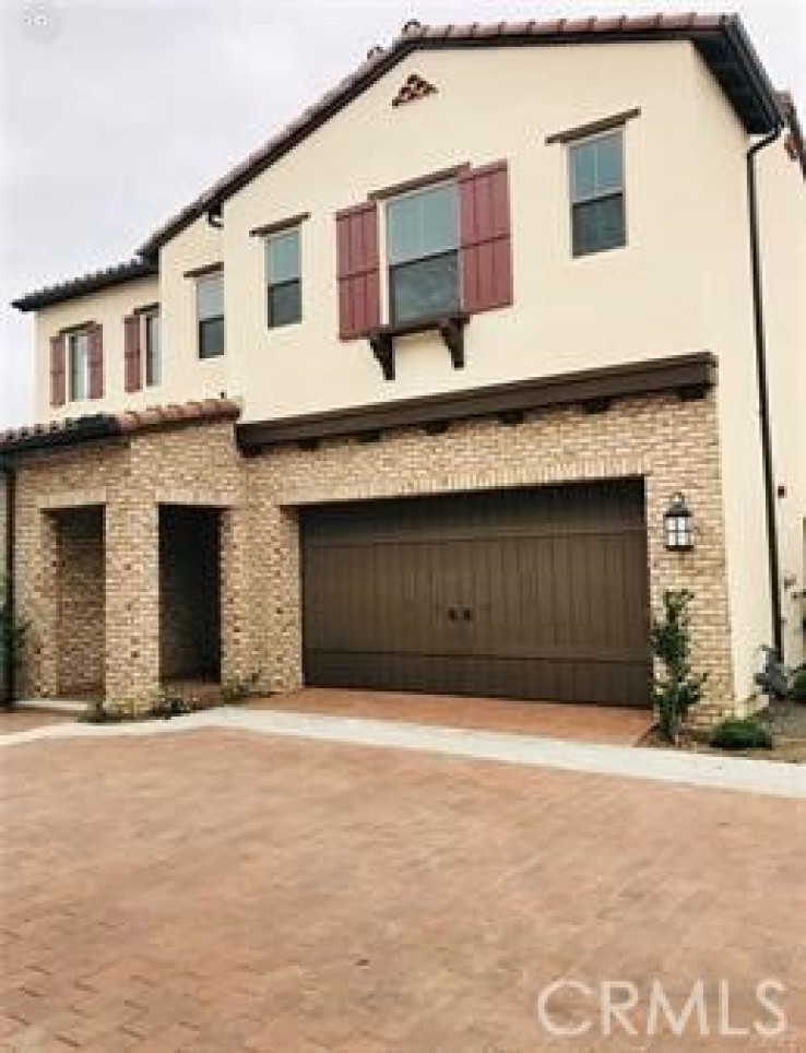 4 Bed Home to Rent in Irvine, California