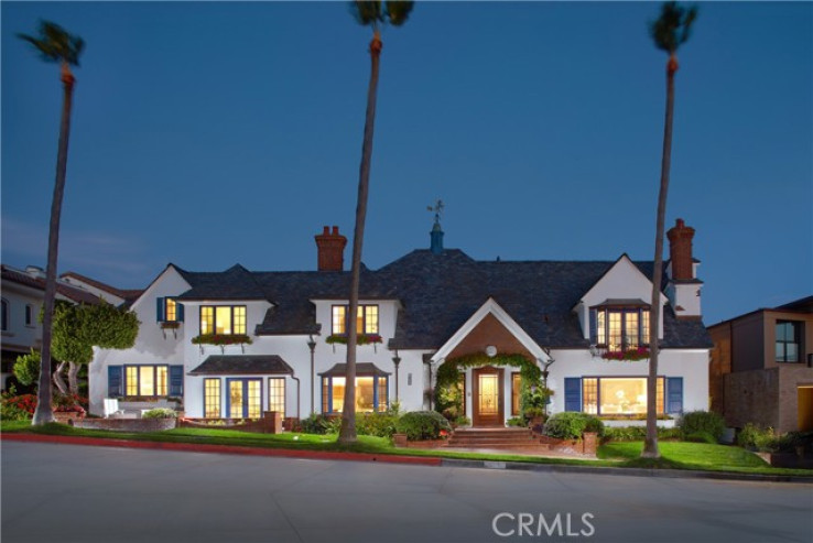 Residential Home in Corona Del Mar - Spyglass