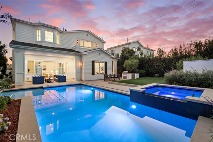 5 Bed Home for Sale in Santa Monica, California