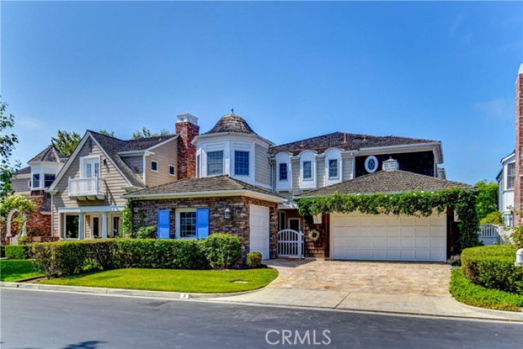 4 Bed Home for Sale in Newport Beach, California