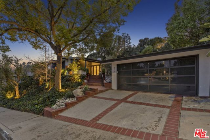 3 Bed Home for Sale in Los Angeles, California