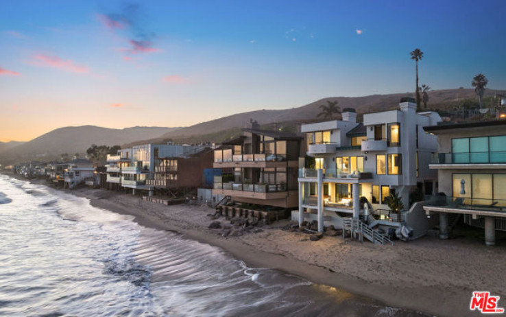 7 Bed Home for Sale in Malibu, California