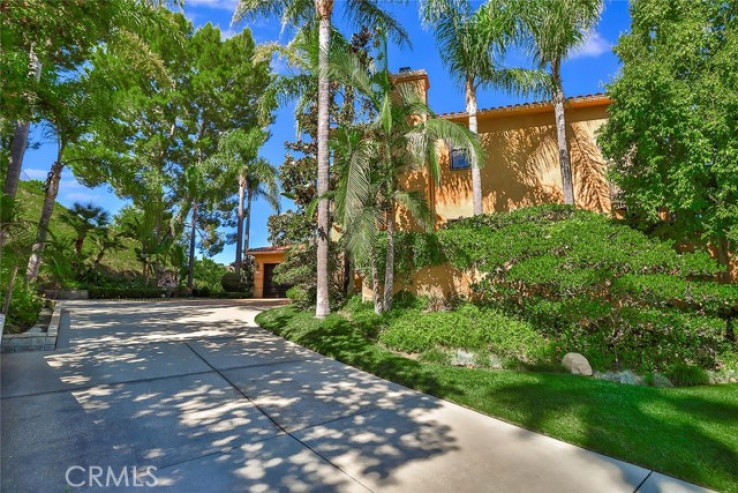 Residential Home in Calabasas