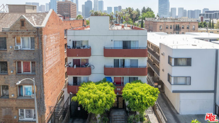  Income Home for Sale in Los Angeles, California