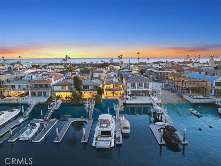 Residential Home in Balboa Peninsula