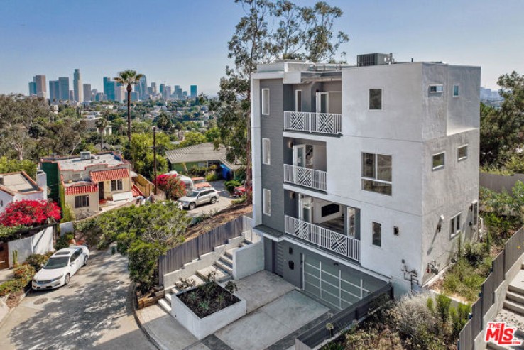 Residential Lease in Silver Lake - Echo Park