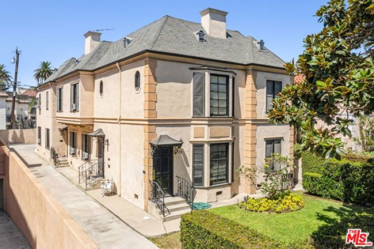  Income Home for Sale in Beverly Hills, California