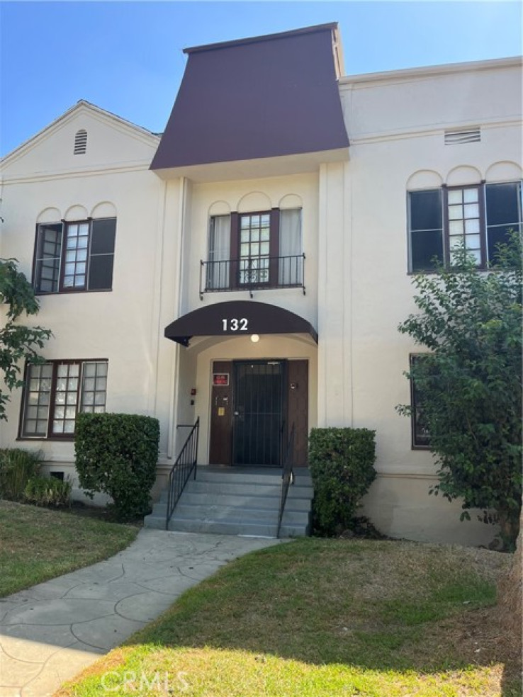 Residential Income in Glendale-South of 134 Fwy