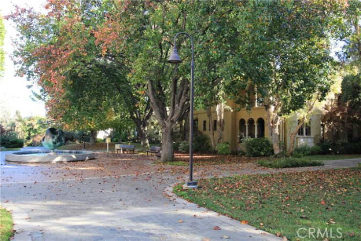 Residential Lease in Pasadena (SW)