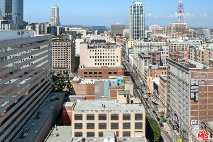  Commercial for Sale in Los Angeles, California