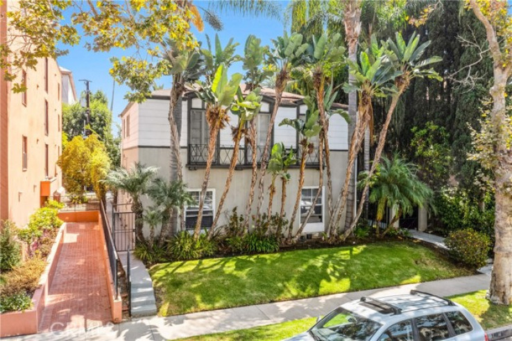  Income Home for Sale in Beverly Hills, California