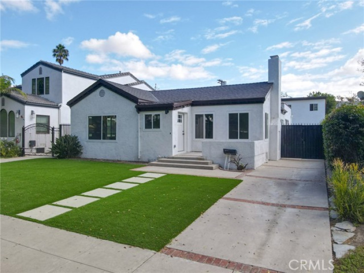 Residential Home in Hancock Park-Wilshire